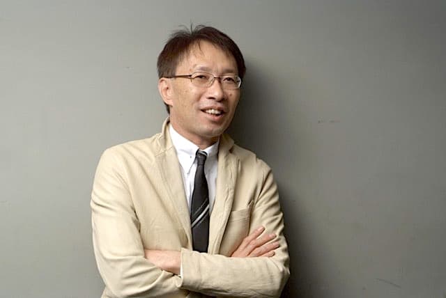 院長 岡本啓